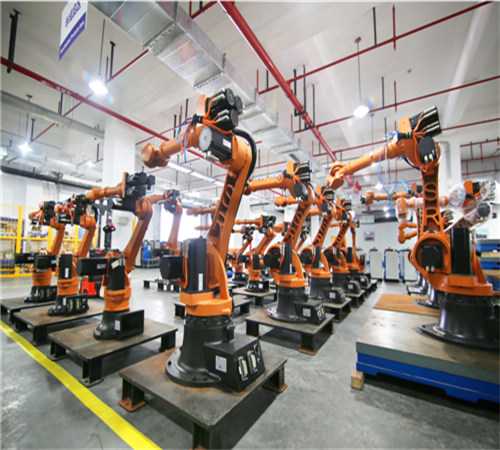 国家发改委专题研究推进工业机器人产业高质量发展