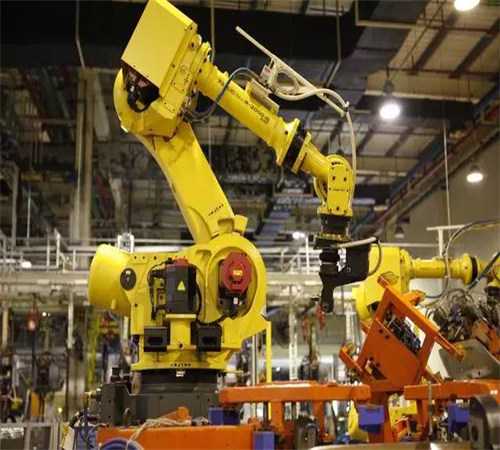 37家机器人企业已入驻湖南 明年底产能将达100亿